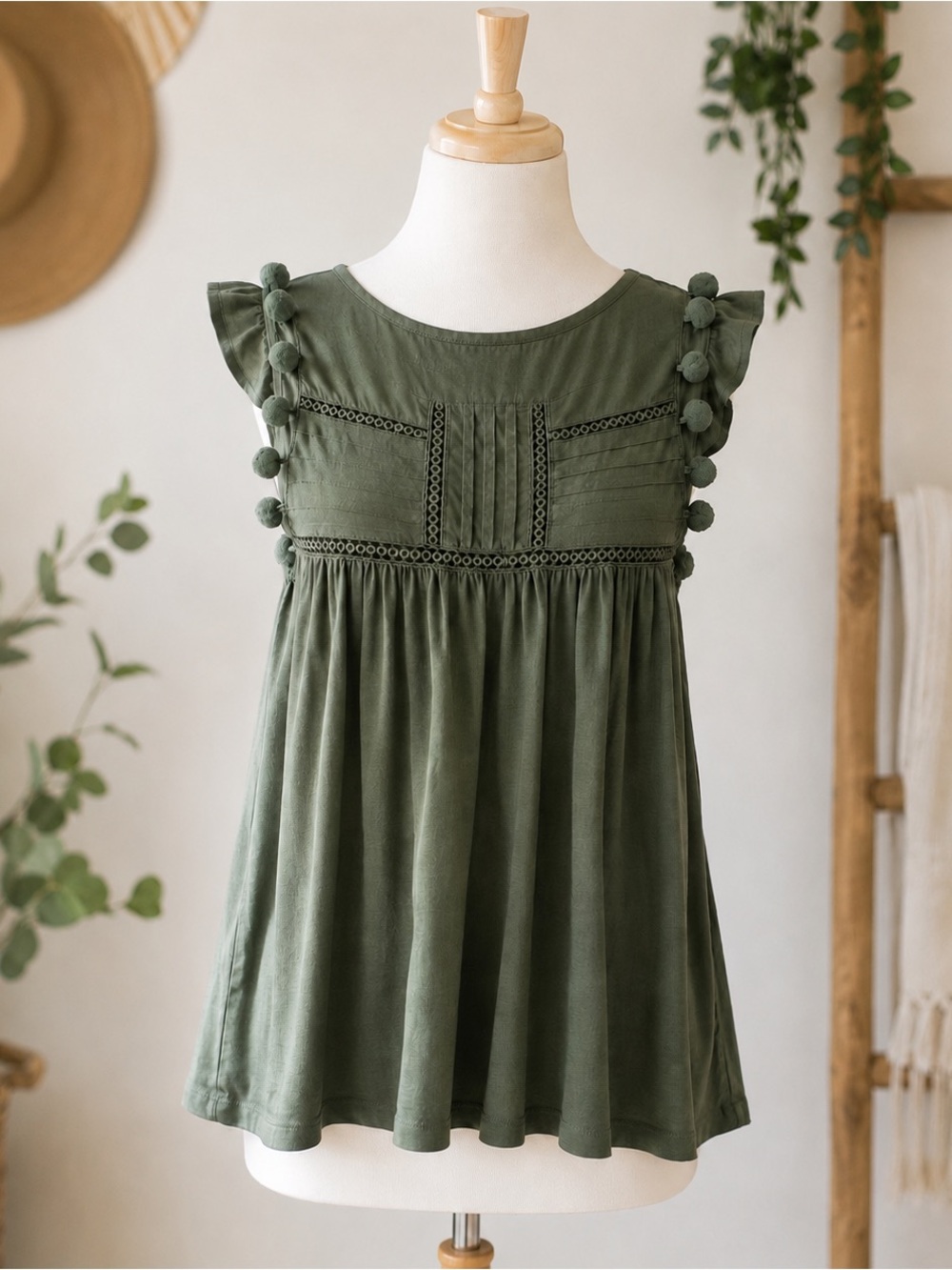 Crown & Ivy Olive Green Boho Pom Pom Tunic Top Size Small Cottagecore Festiva